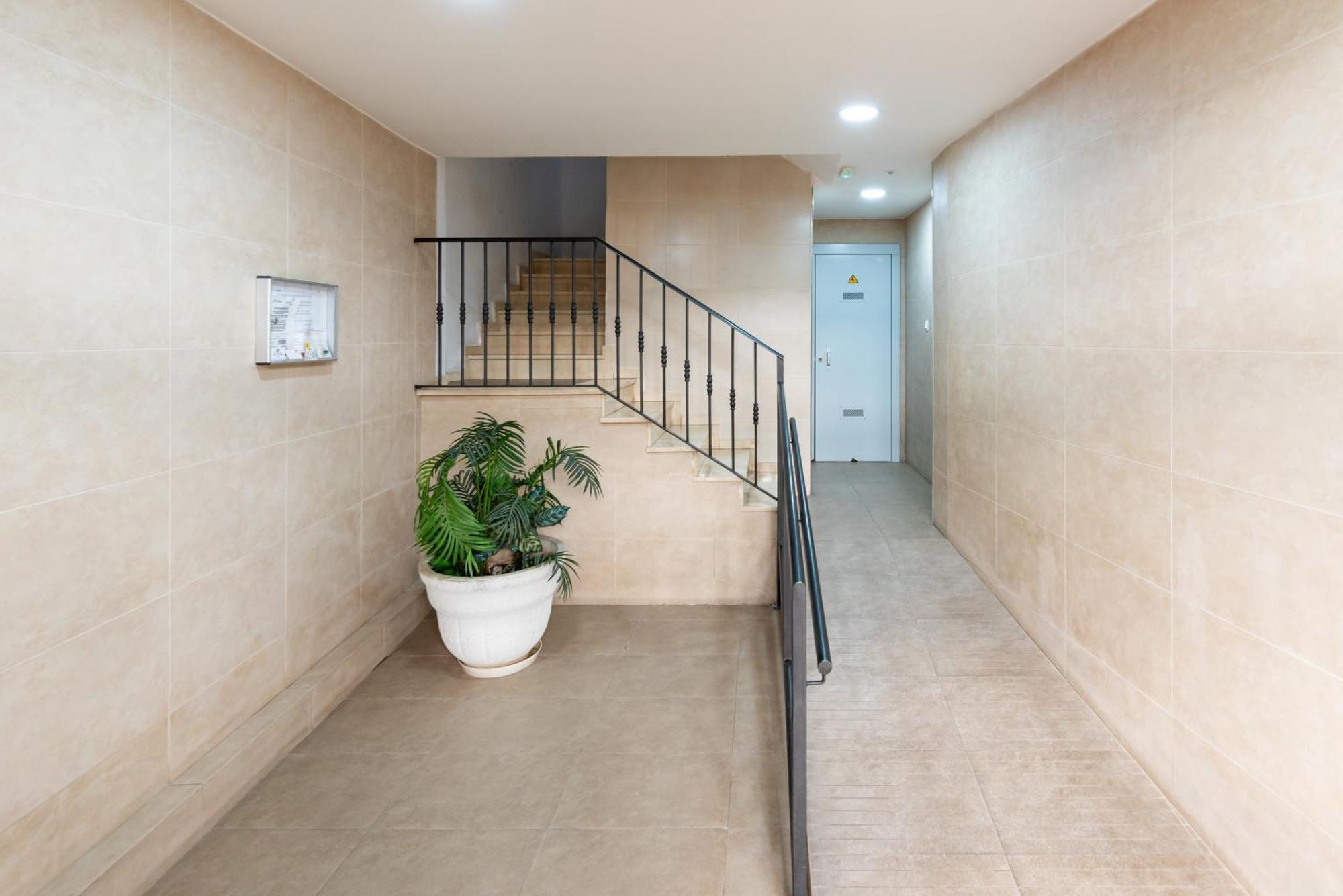 Wintowinrentals Bien Situado, Completo Y Acogedor Málaga Kültér fotó