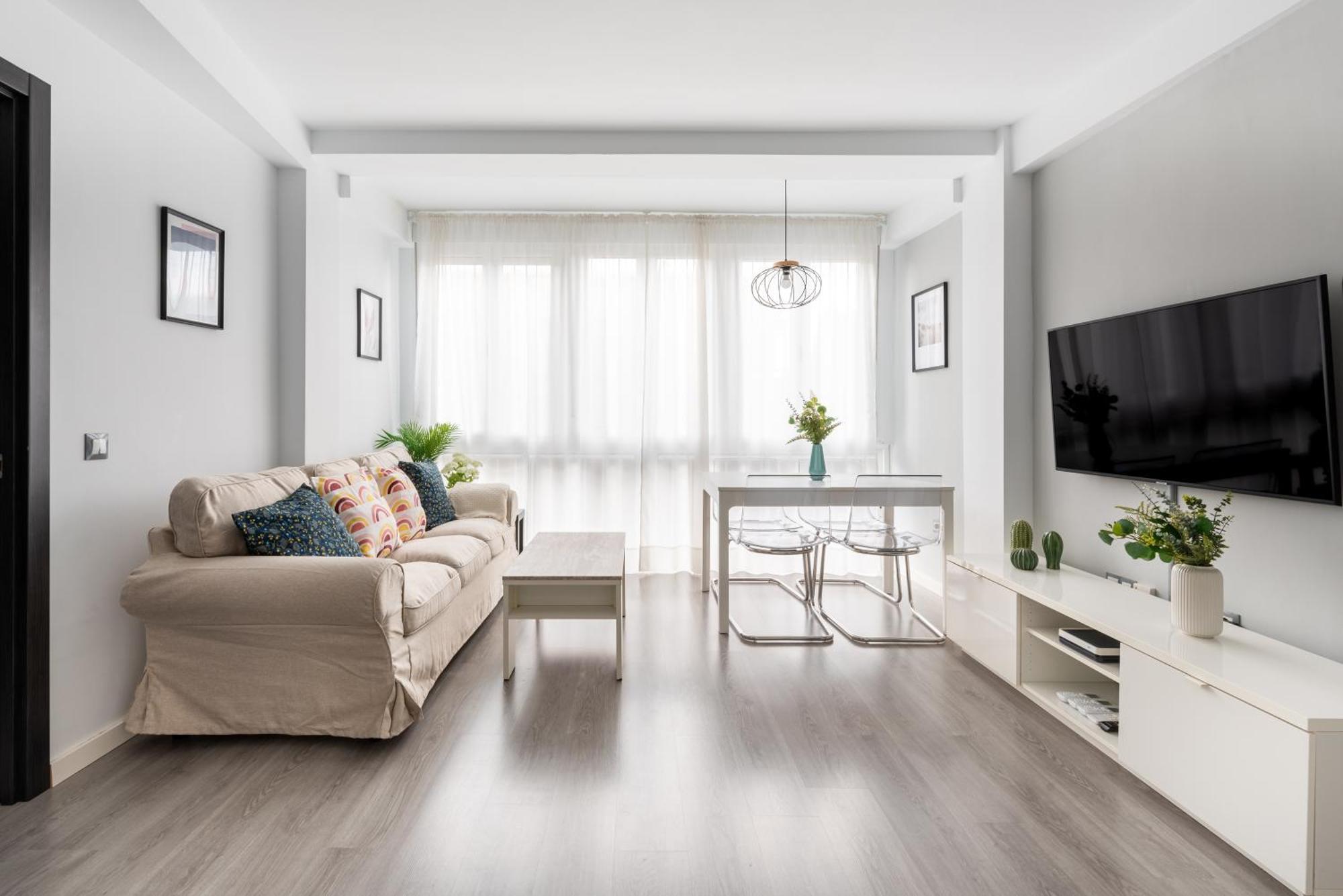 Wintowinrentals Bien Situado, Completo Y Acogedor Málaga Kültér fotó