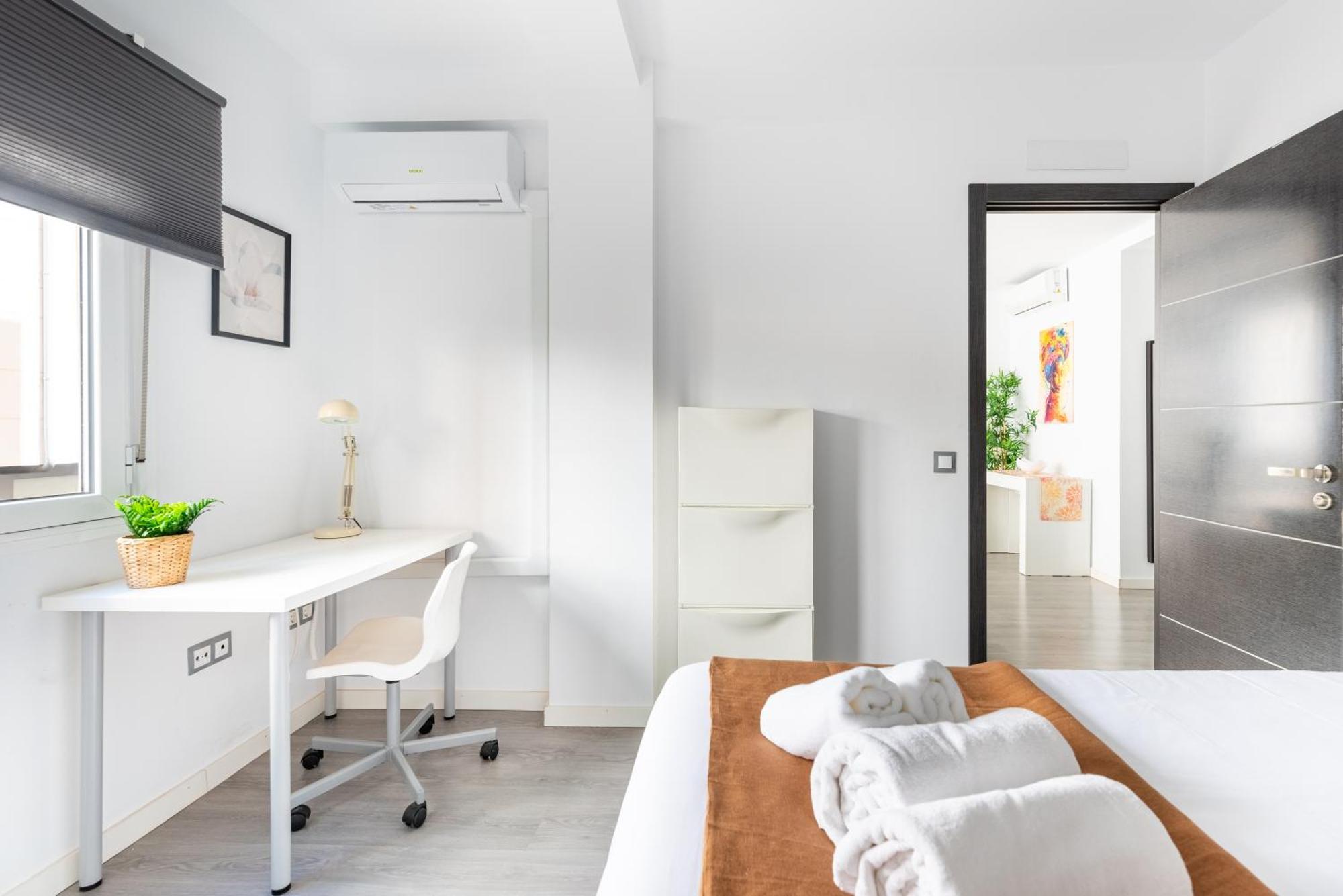 Wintowinrentals Bien Situado, Completo Y Acogedor Málaga Kültér fotó